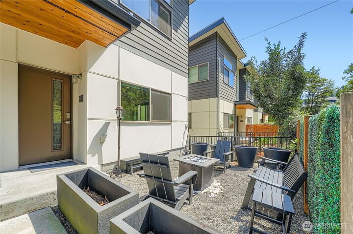 Property Photo: 8718 42nd Avenue S WA 98118