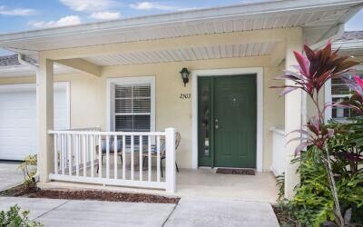 Property Photo:  2608 Covenant Drive  FL 34981 