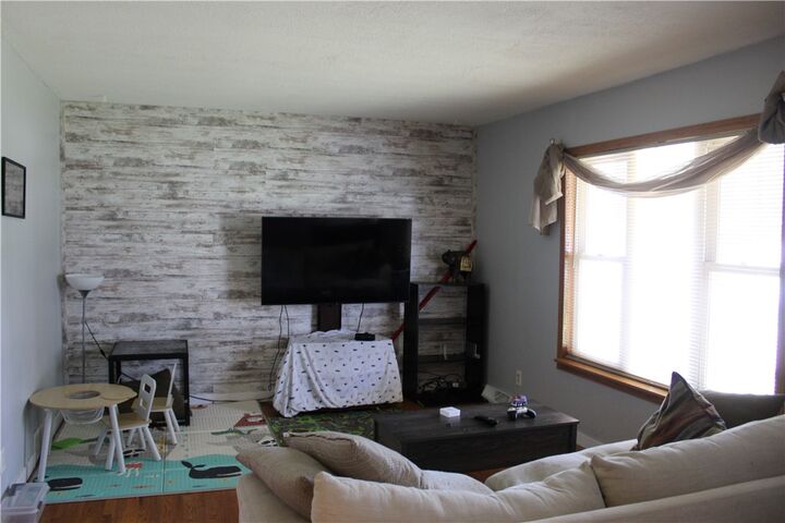 2517 Blakeley Avenue  Eau Claire WI 54701 photo