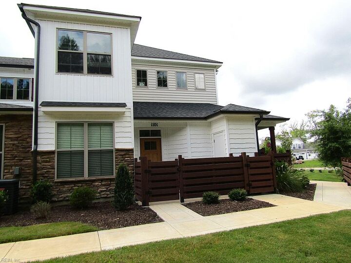Property Photo:  1101 Union Pacific Way  VA 23435 