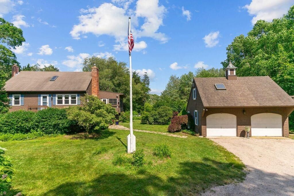 Property Photo: 4700 Old Post Road RI 02813