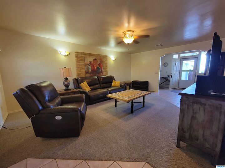 Property Photo: 2639 Katheryne Circle NM 88061