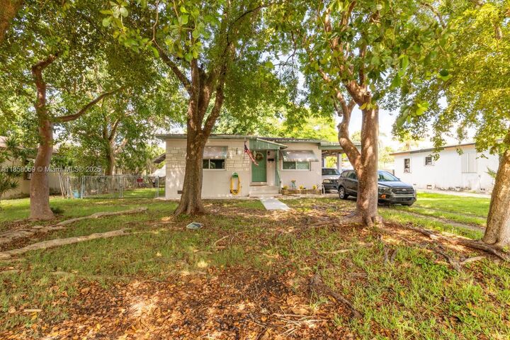846 NW 3rd Ave  Homestead FL 33030 photo