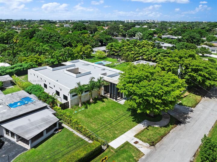 2940 SW 63rd Ave  Miami FL 33155 photo