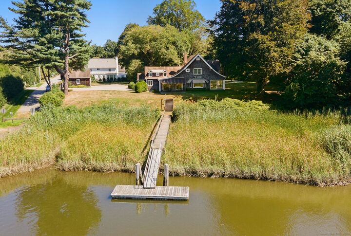 Property Photo: 6 Lieutenant River Lane CT 06371