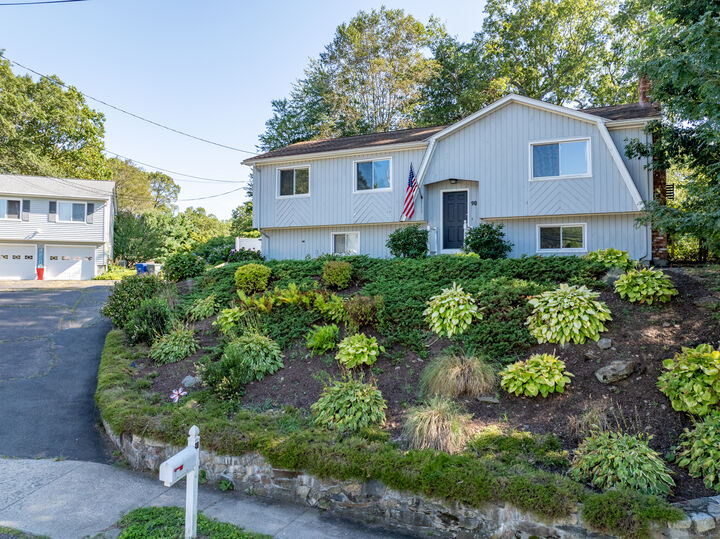 Property Photo: 90 Village Lane CT 06606