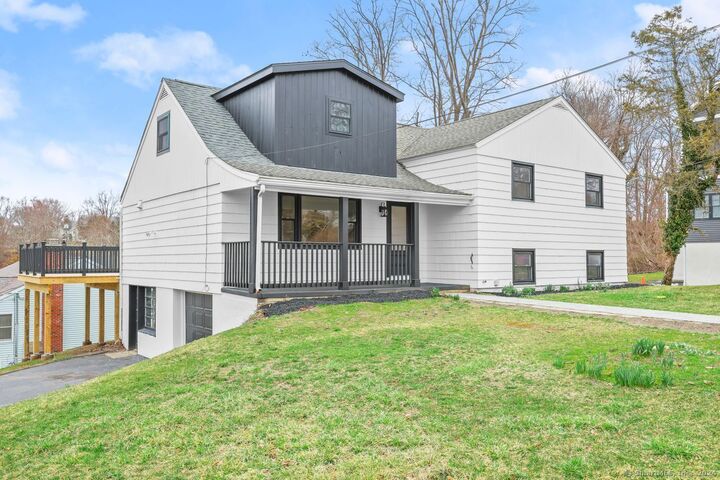 Property Photo:  141 Ridgewood Drive  CT 06460 