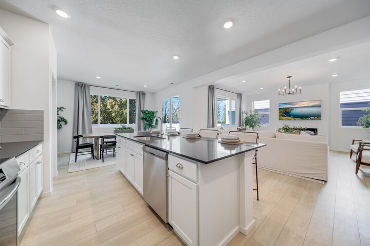 Property Photo:  3061 S Bristlecone Ln  WA 99037 