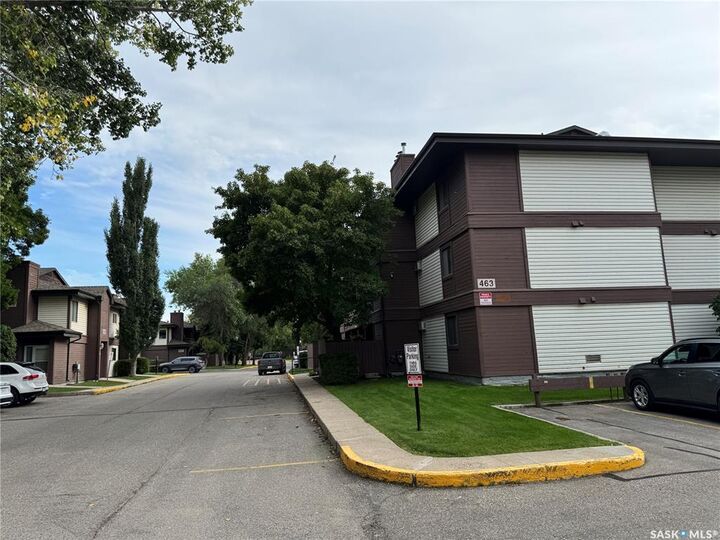 463 Pendygrasse Road 204  Saskatoon SK S7M 5H3 photo