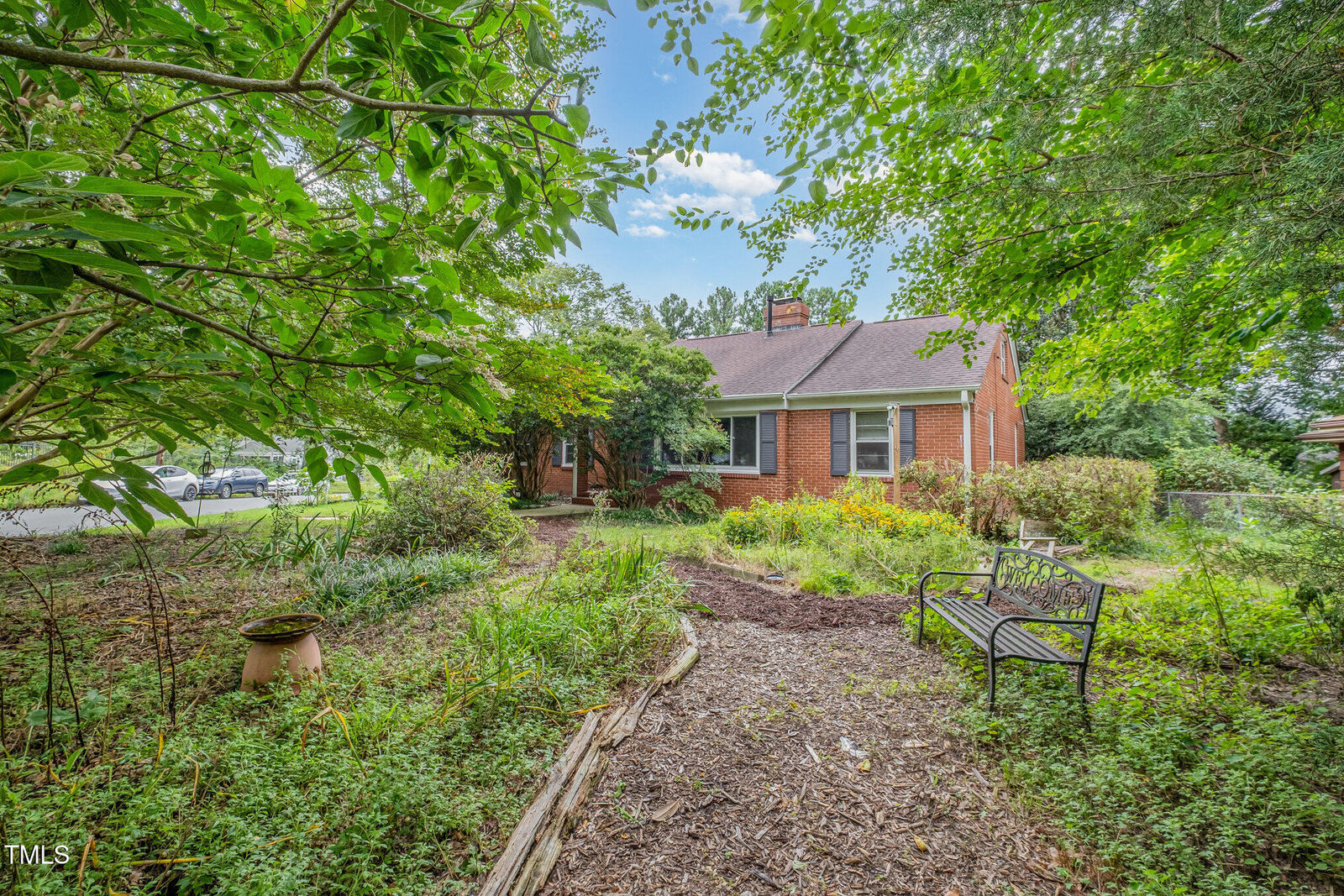 Property Photo:  2401 Glendale Avenue  NC 27704 