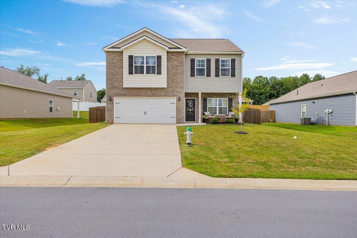 Property Photo:  1472 Raccoon Lane  TN 37686 