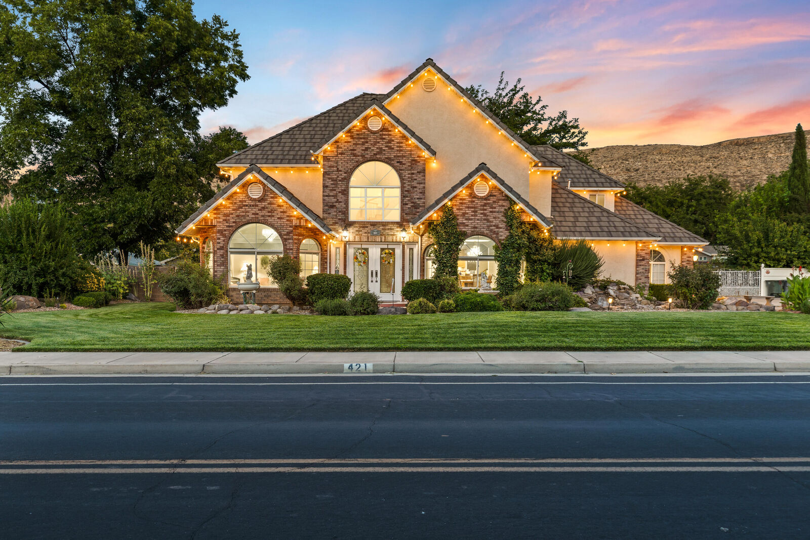 Property Photo: 421 S 180 W UT 84737