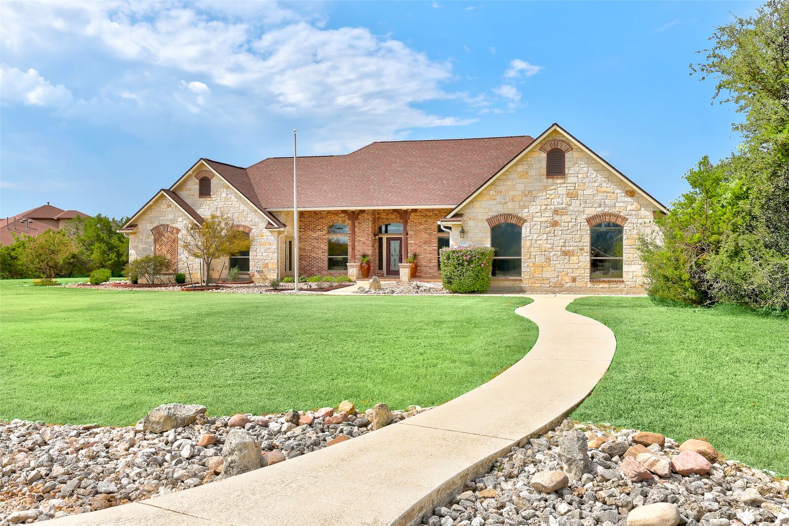 Property Photo:  1106 Squaw Valley  TX 78641 