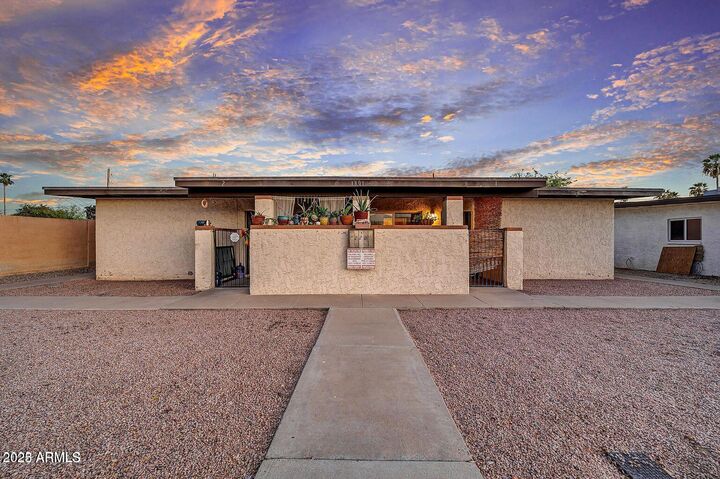 Property Photo:  1301 W 3rd Street  AZ 85281 