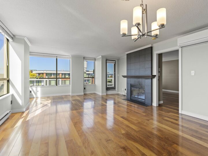 Property Photo:  2288 Pine Street 1103  BC V6J 5G4 