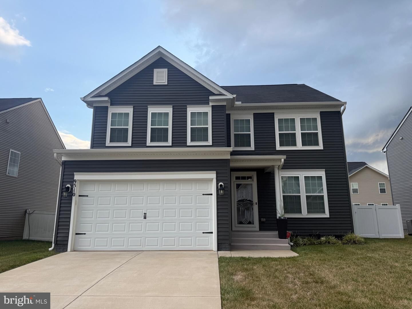 Property Photo: 9510 Hillcrest Drive VA 22407