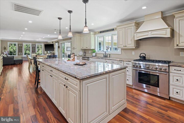 Property Photo:  98 Magnolia Avenue A  NJ 08533 