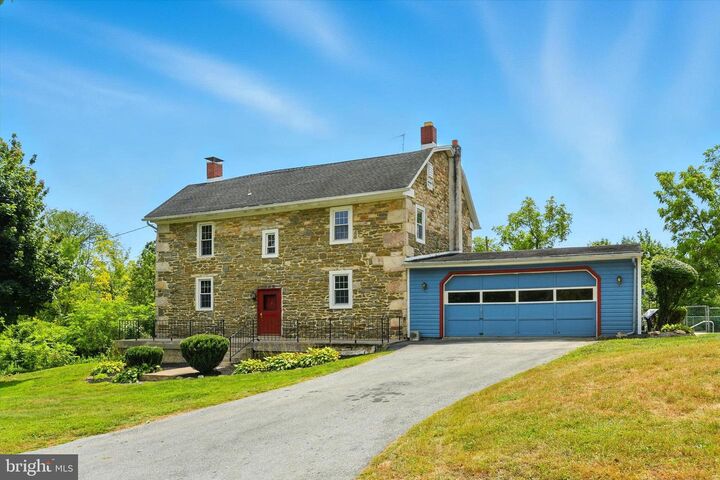 Property Photo:  450 Piketown Road  PA 17112 