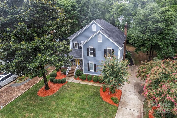 Property Photo: 9115 Crofton Springs Drive NC 28269