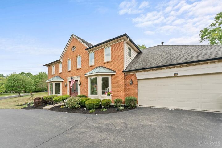 Property Photo:  845 Eaglesknoll Court  OH 45255 