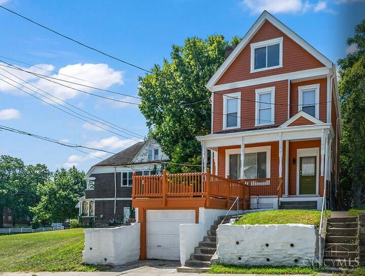 1123 Yale Avenue  Cincinnati OH 45206 photo