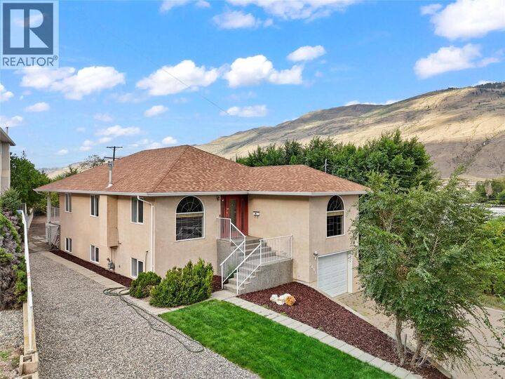 2401 Parkview Drive  Kamloops BC V2B 7H9 photo