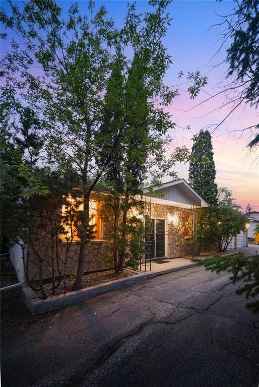 Property Photo:  161 Spatuck Road  MB R2E 0J7 