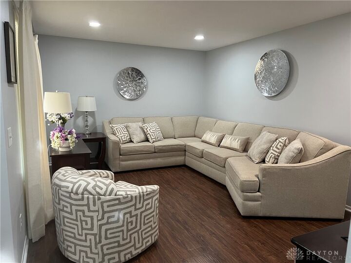Property Photo: 2912 Avery Circle OH 45503