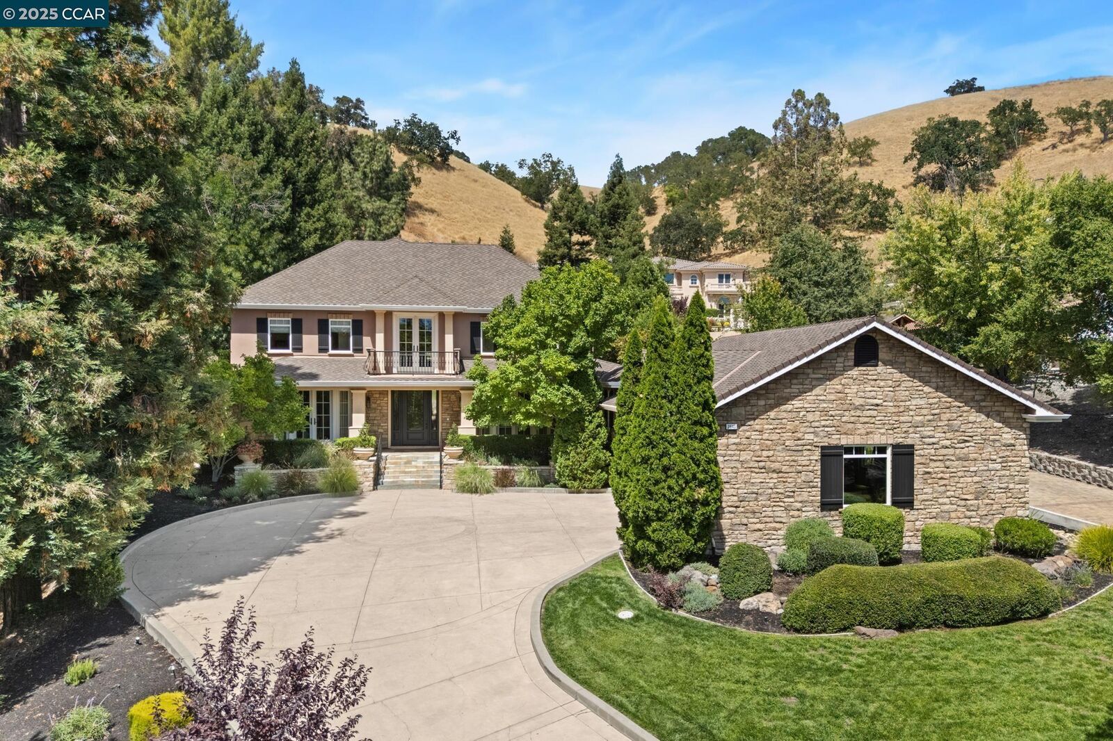 Property Photo:  2540 Caballo Ranchero Dr  CA 94528 