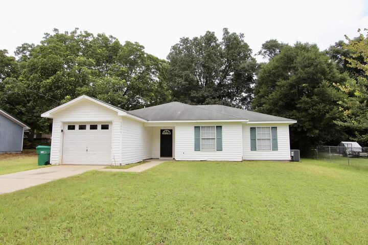 2895 Pansy Avenue  Crestview FL 32539 photo