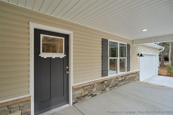 Property Photo: 30121 Deercroft Drive NC 28396