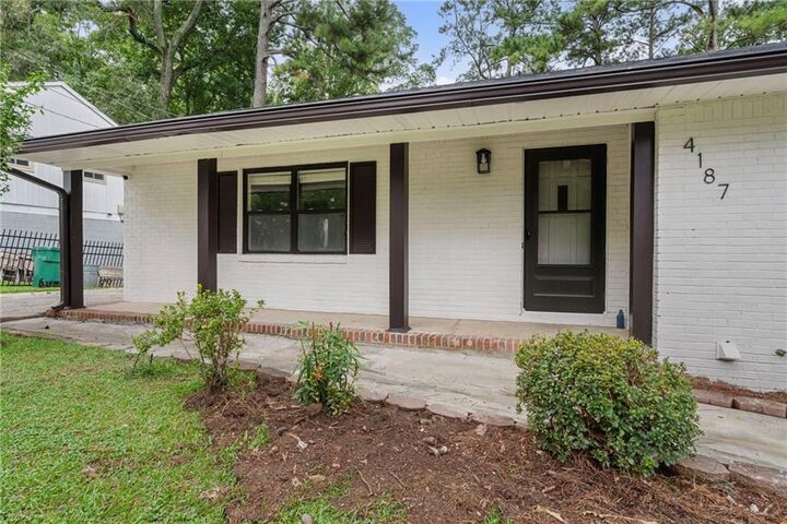 Property Photo: 4187 Conley Circle GA 30288