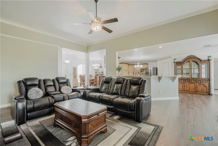 Property Photo: 985 County Road 388 TX 76537