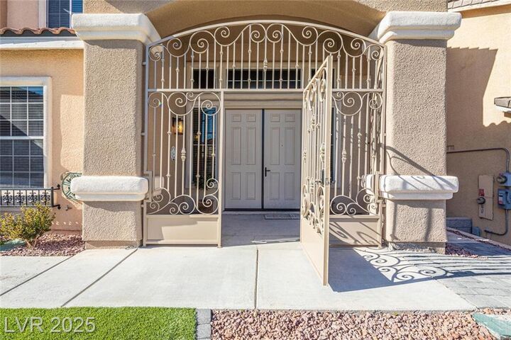 Property Photo:  1559 Via Della Scala  NV 89052 