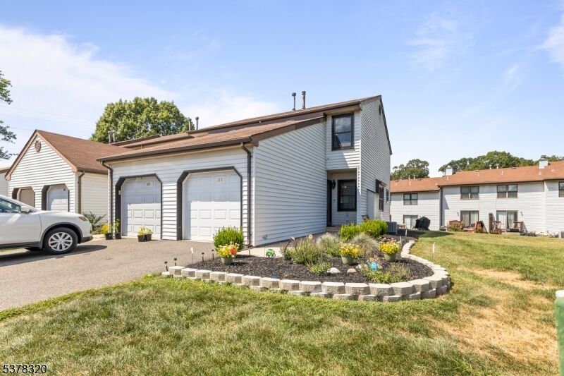 Property Photo:  160 Locust Ct  NJ 08822 
