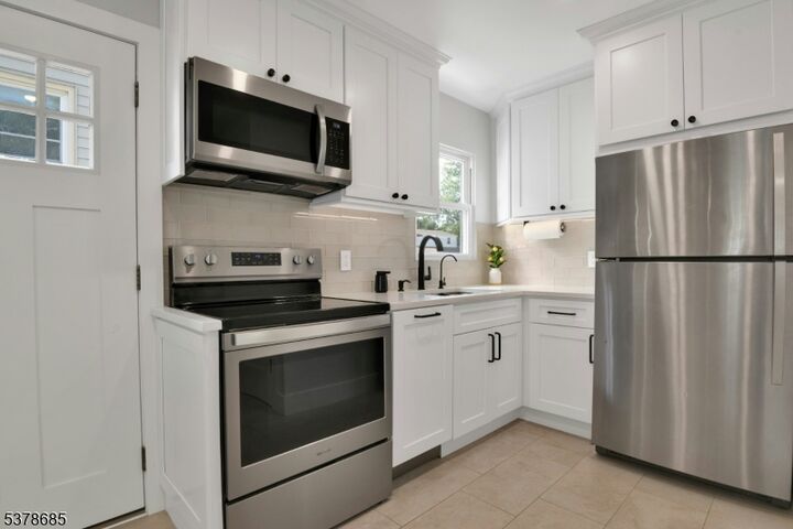 Property Photo:  915 Essex Ave  NJ 07036 