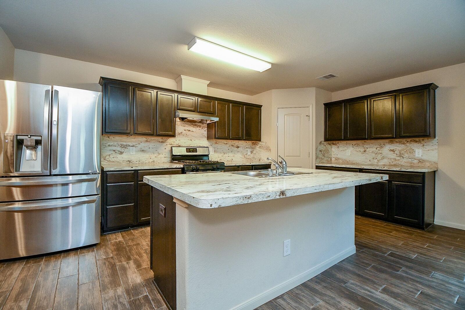 Property Photo:  2026 Naplechase Crest Drive  TX 77373 