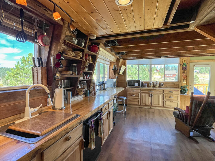 Property Photo: 220 N Grassy Trail UT 84762