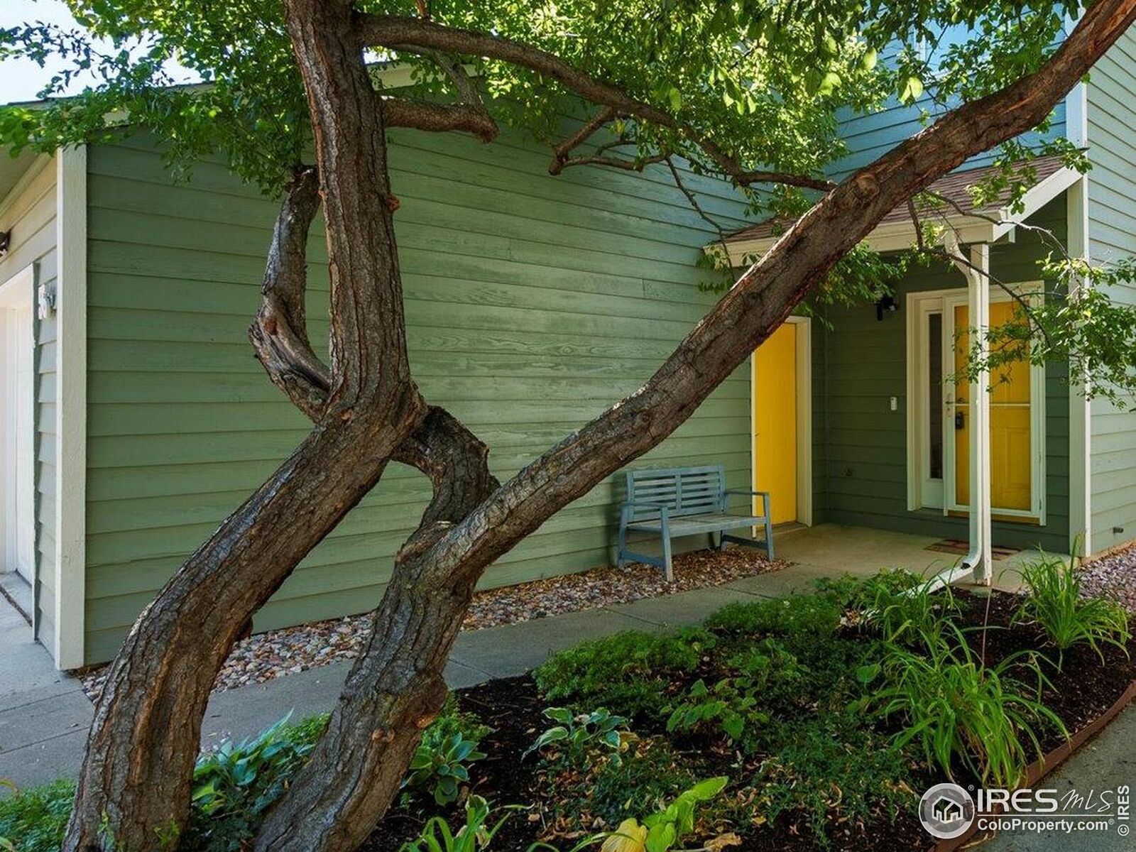 Property Photo: 56 Genesee Ct CO 80303