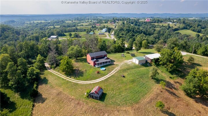 2136 Grandview Ridge Road  Red House WV 25168 photo