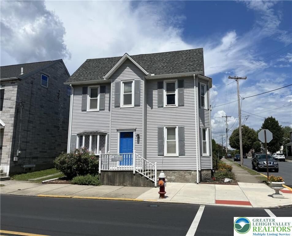 Property Photo: 141 E Center Street PA 18064