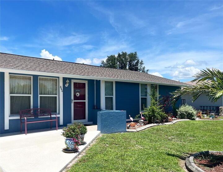 Property Photo:  844 Kennwood Terrace NW  FL 33948 