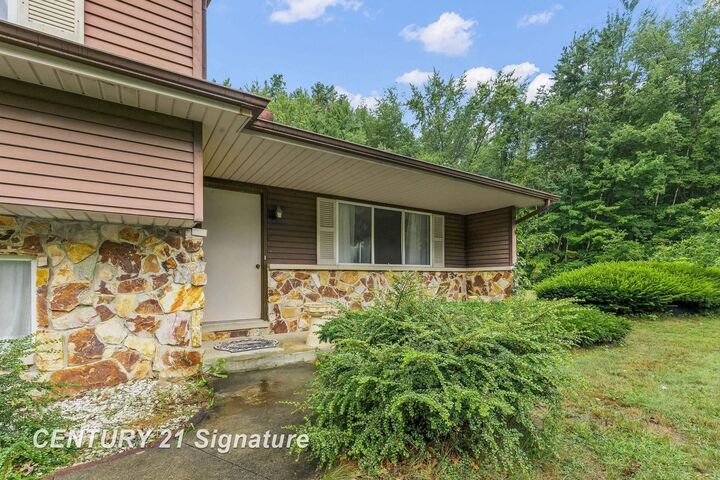 Property Photo:  2289 W Birch Run Road  MI 48417 