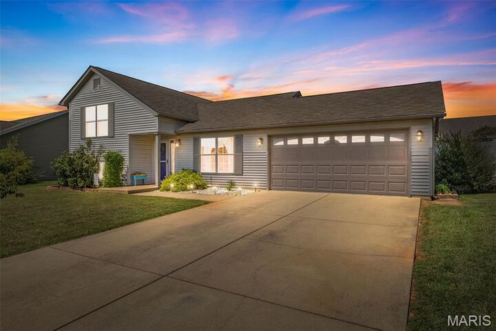 321 Bucking Horse Drive  Farmington MO 63640 photo