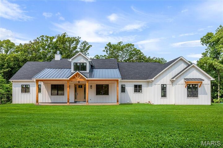 Property Photo:  30 Sandy Creek Drive  MO 63389 