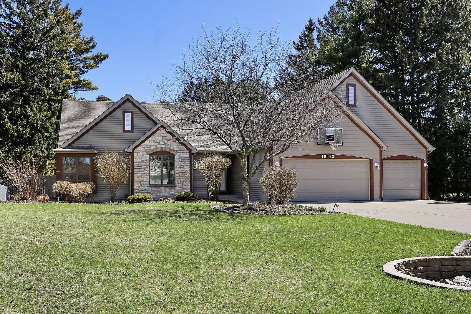 Property Photo:  10063 64th Ave  WI 53158 