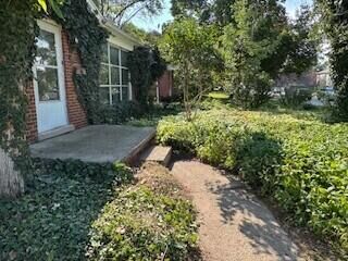 Property Photo: 1211 Washtenaw Avenue MI 48197