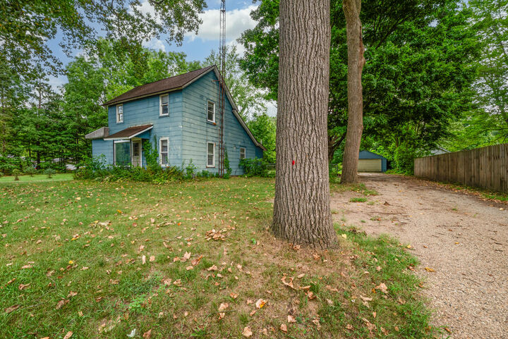 Property Photo:  55683 Colby Street  MI 49047 