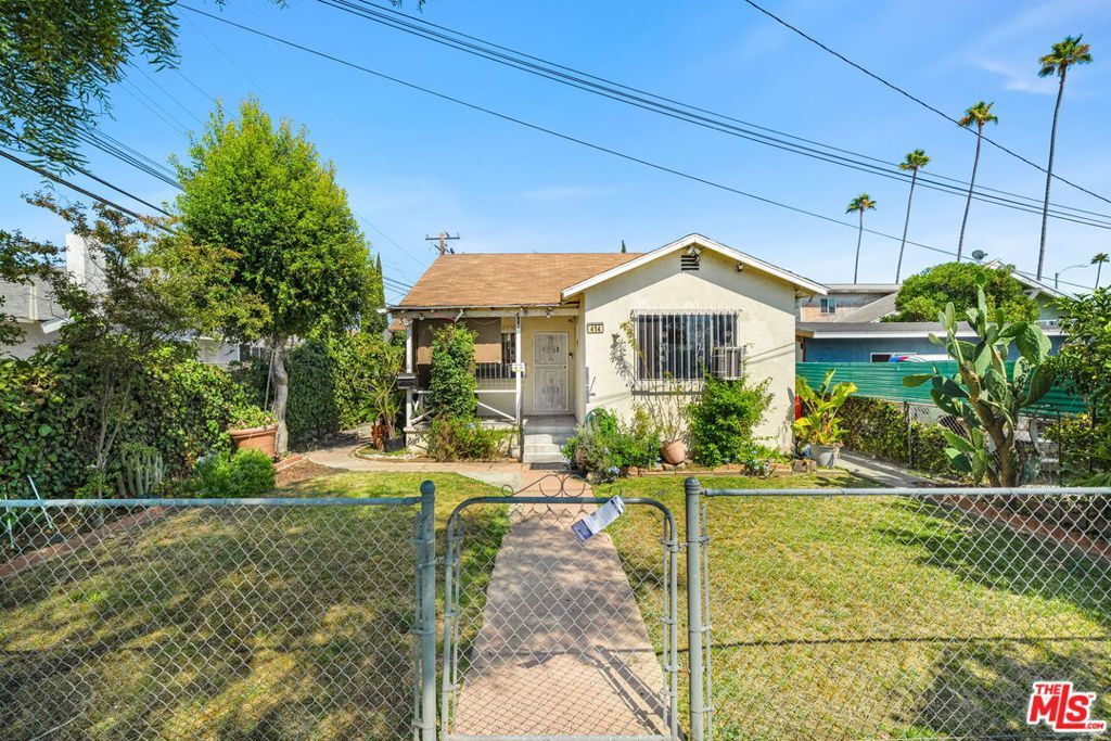 Property Photo: 414 N Ditman Avenue CA 90063