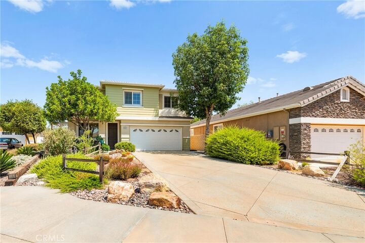Property Photo:  26538 Roseate Circle  CA 92584 